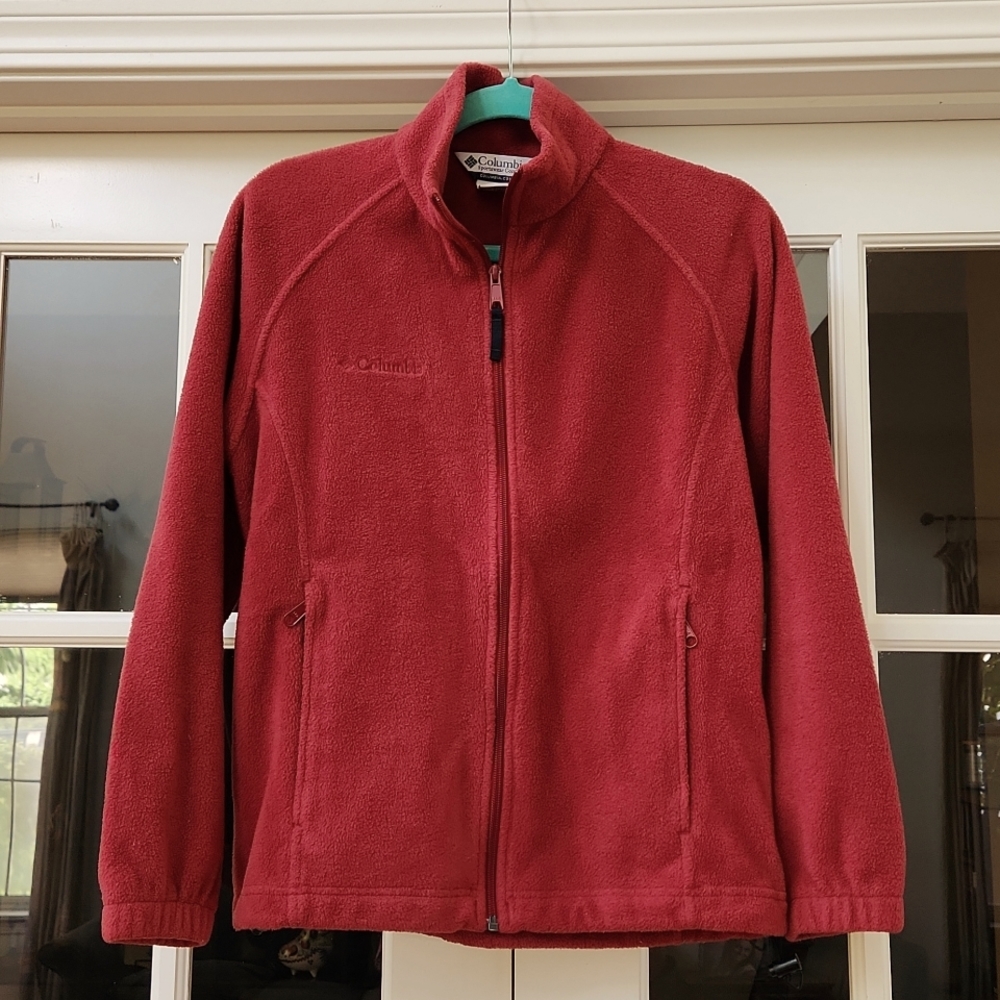Columbia fleece collared zip up!